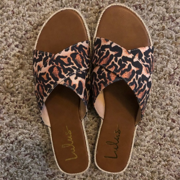 Women’s leopard slide sandals - Picture 2 of 4